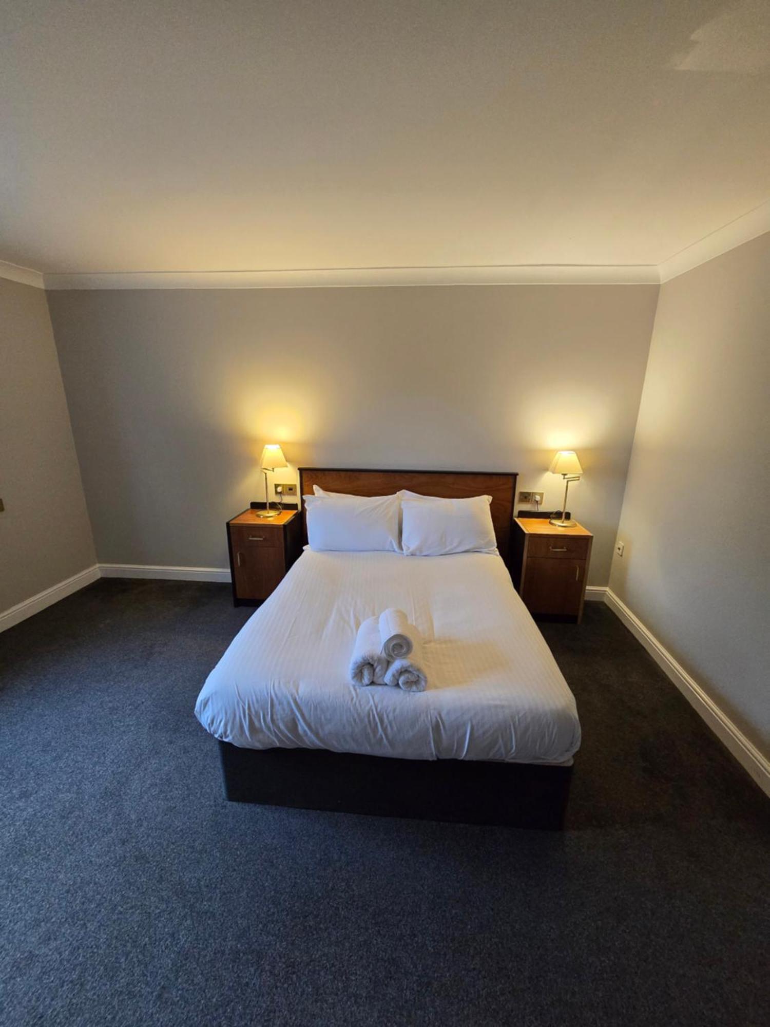 Staindrop By Hamlet Hotels Sheffield Exterior photo